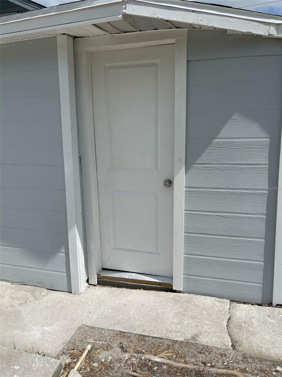 5562 OLD TAMPA HWY, DAVENPORT, FL, 33896