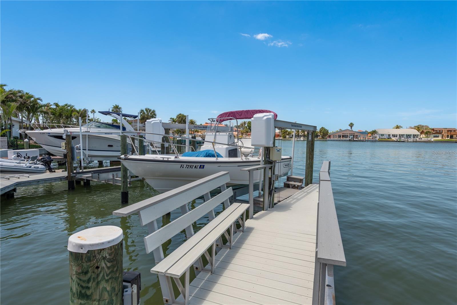 2202 DONATO DR, BELLEAIR BEACH, FL, 33786