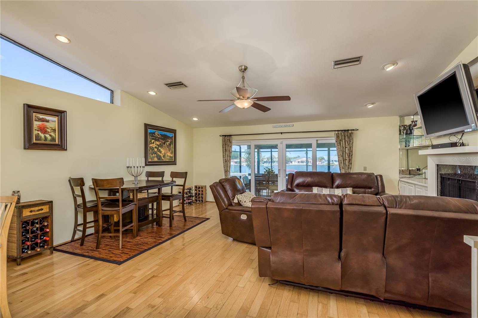 2202 DONATO DR, BELLEAIR BEACH, FL, 33786