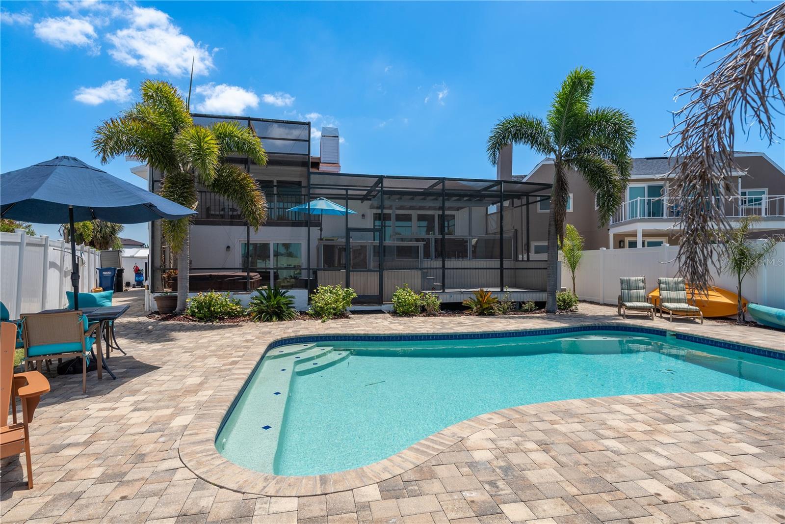 2202 DONATO DR, BELLEAIR BEACH, FL, 33786