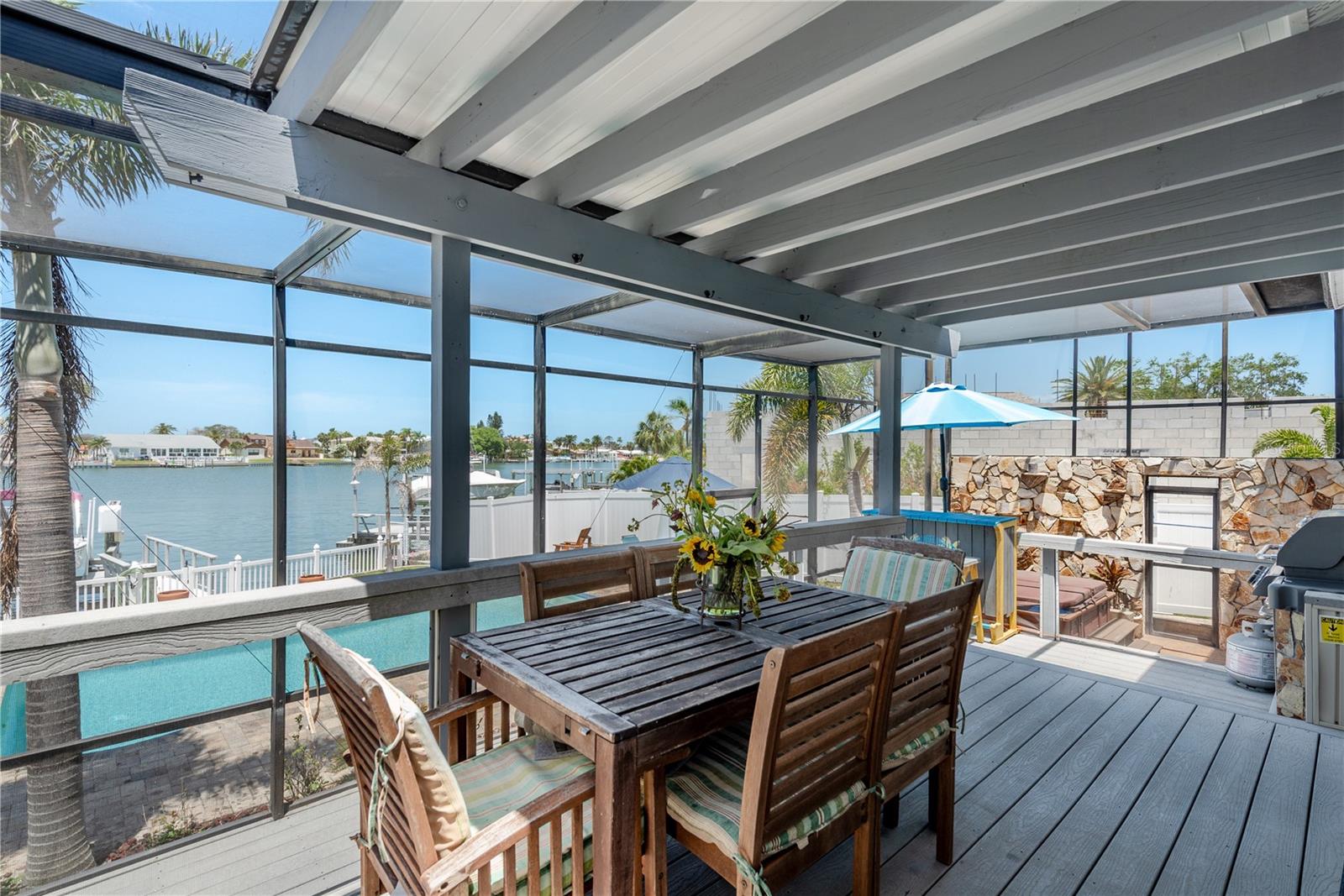 2202 DONATO DR, BELLEAIR BEACH, FL, 33786
