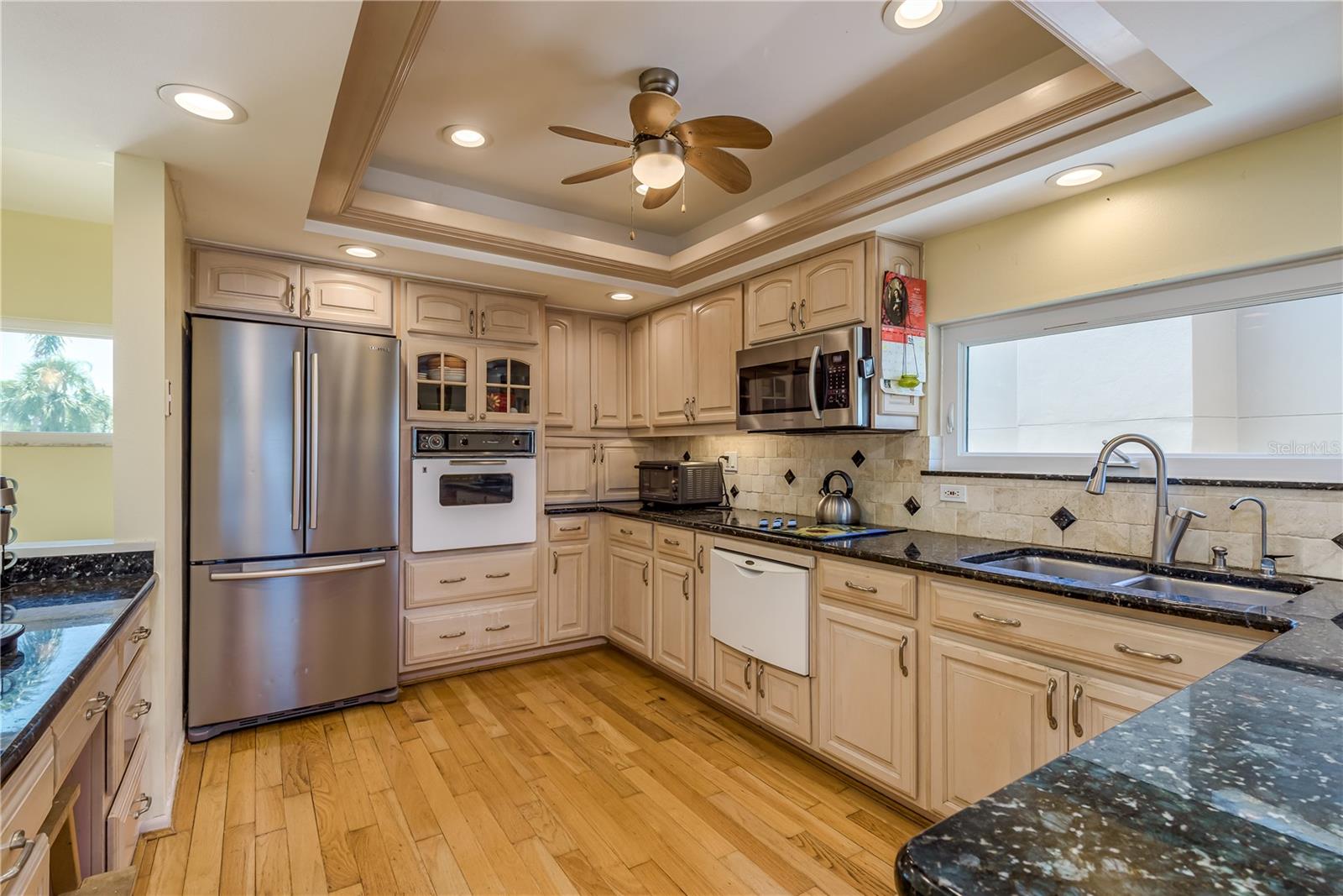 2202 DONATO DR, BELLEAIR BEACH, FL, 33786