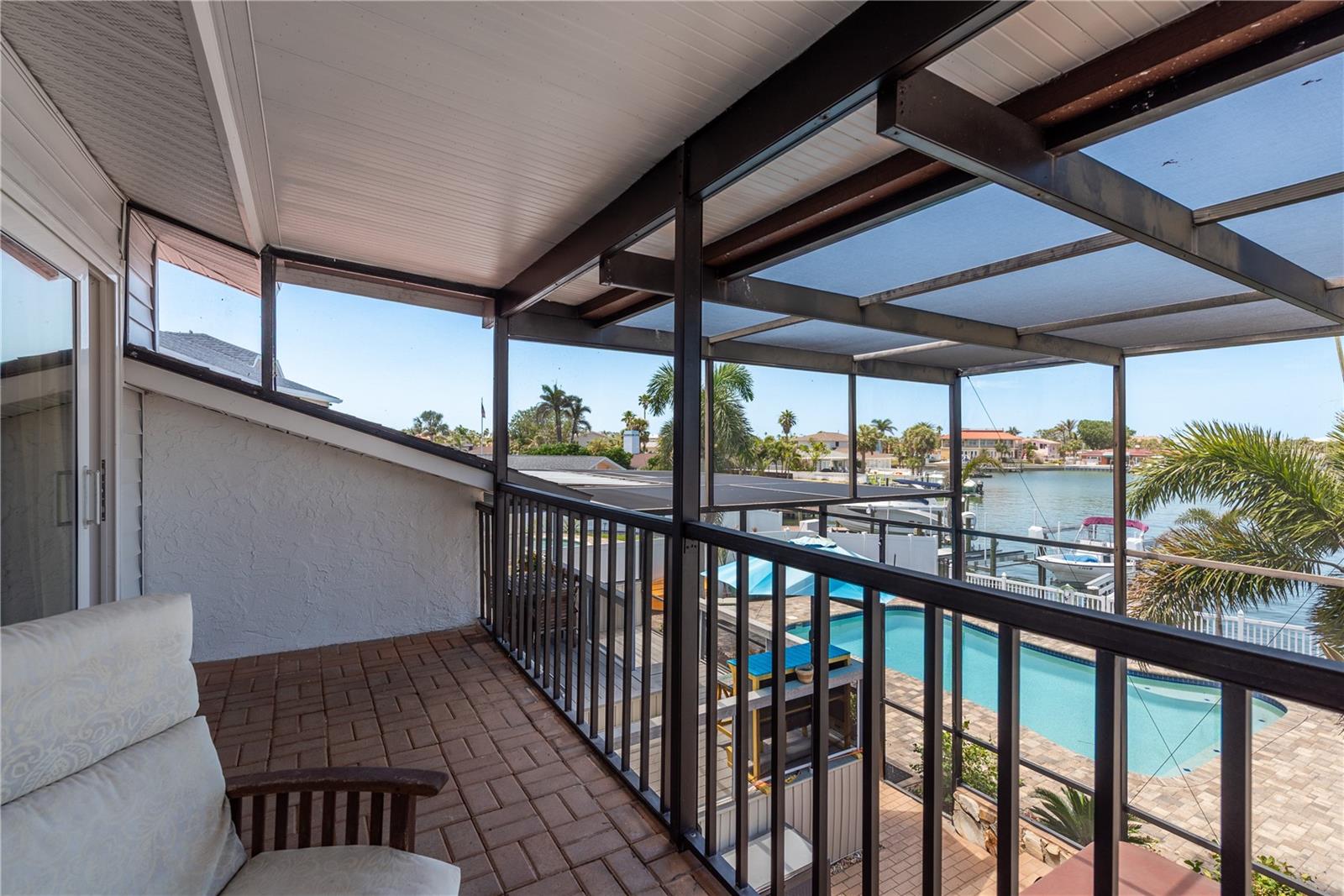 2202 DONATO DR, BELLEAIR BEACH, FL, 33786
