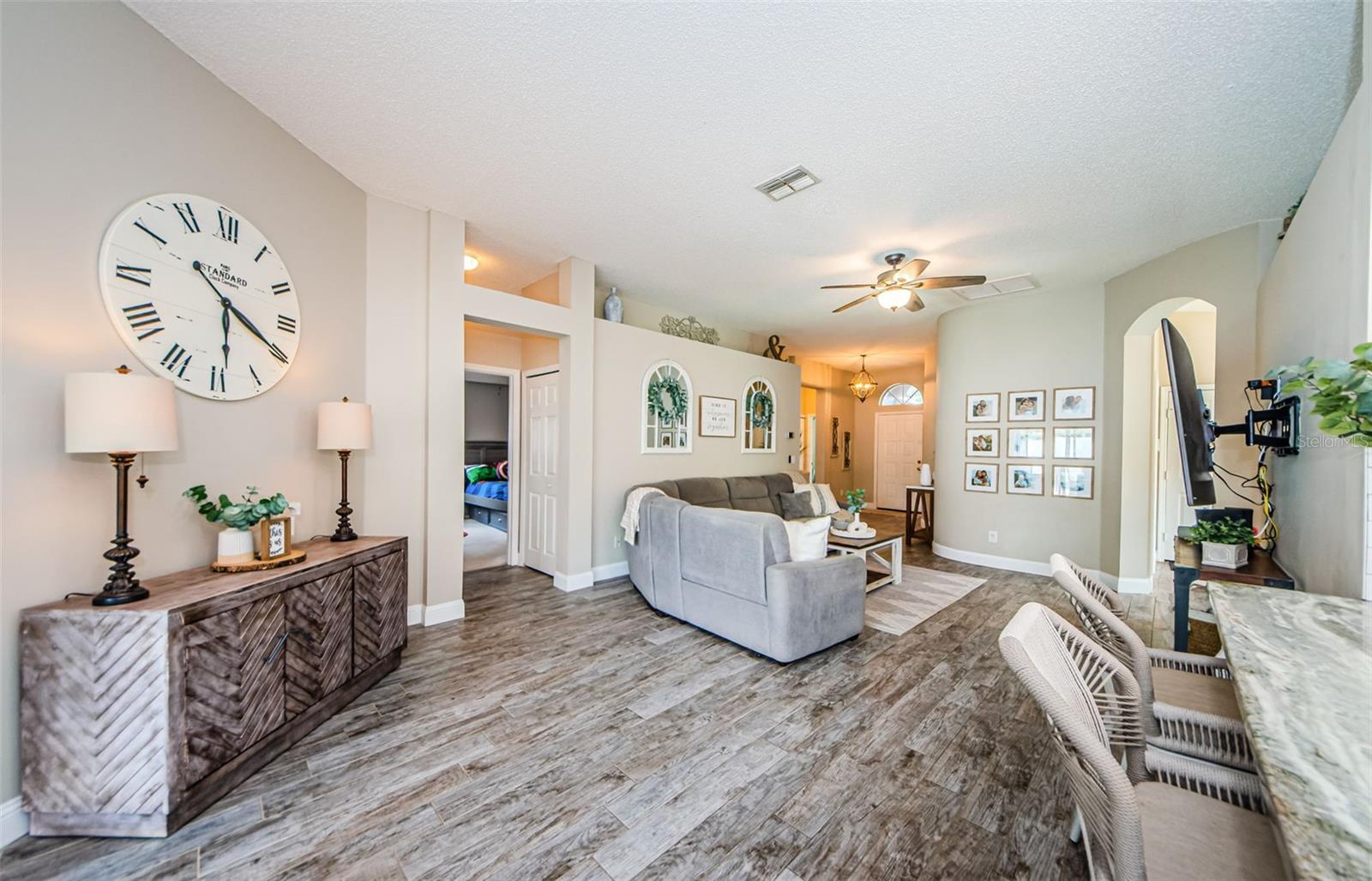 382 TAVERNIER CIR, OLDSMAR, FL, 34677