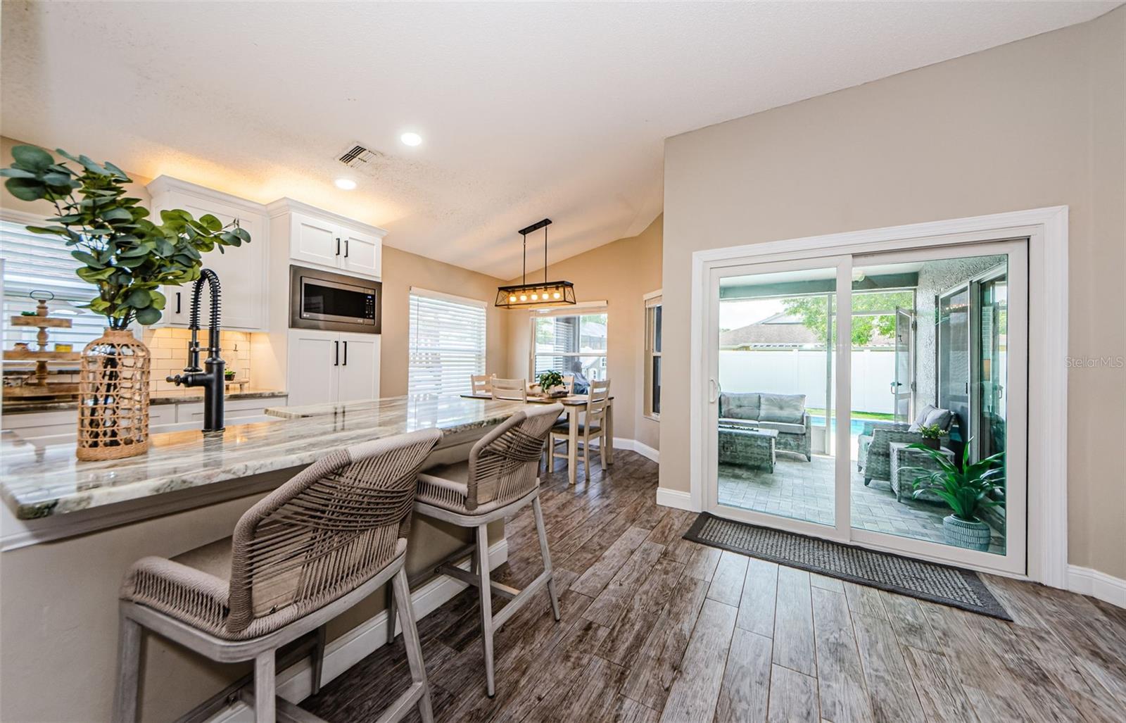 382 TAVERNIER CIR, OLDSMAR, FL, 34677