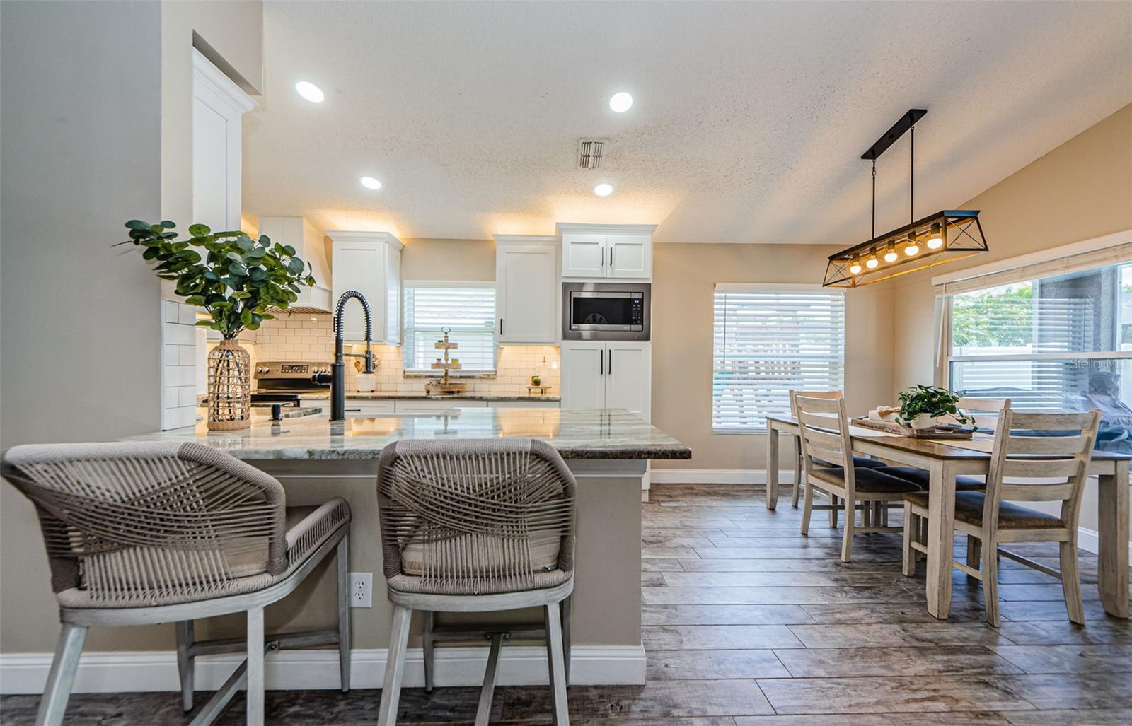 382 TAVERNIER CIR, OLDSMAR, FL, 34677