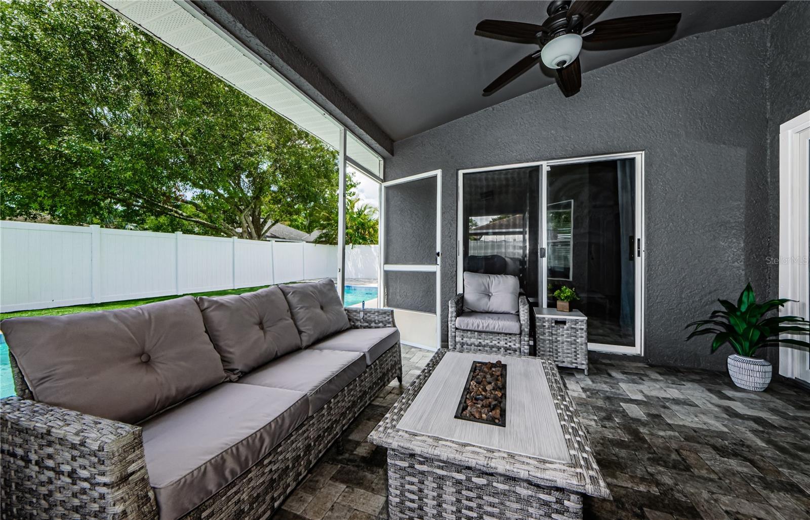 382 TAVERNIER CIR, OLDSMAR, FL, 34677