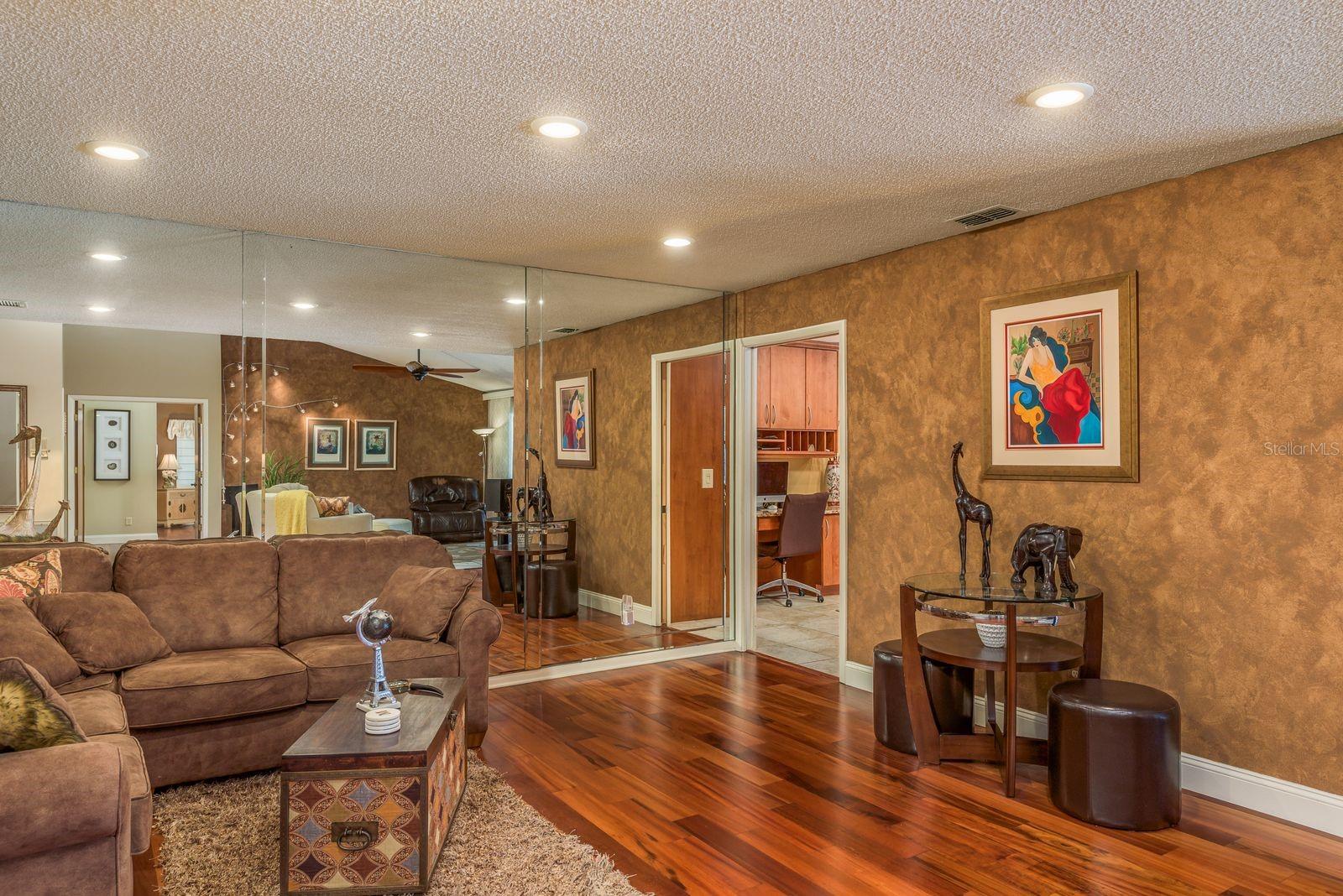 3138 EDGEMOOR DR, PALM HARBOR, FL, 34685