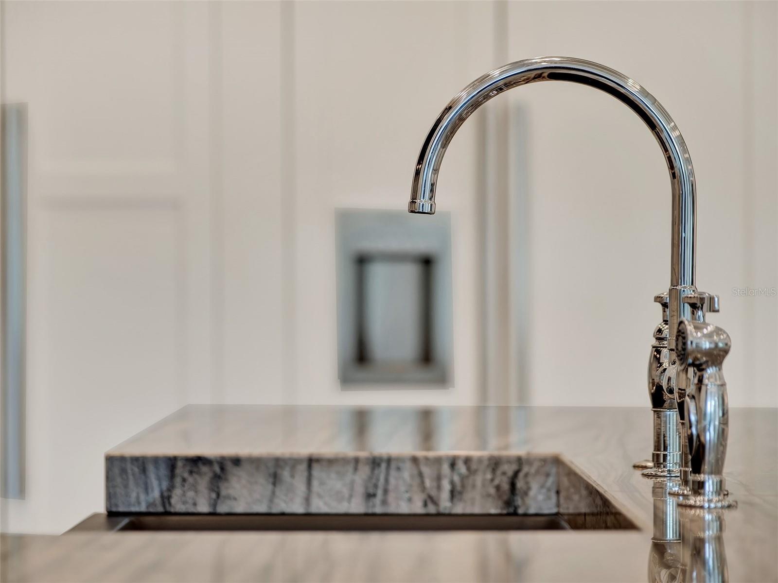 9364 THURLOE PL, ORLANDO, FL, 32827