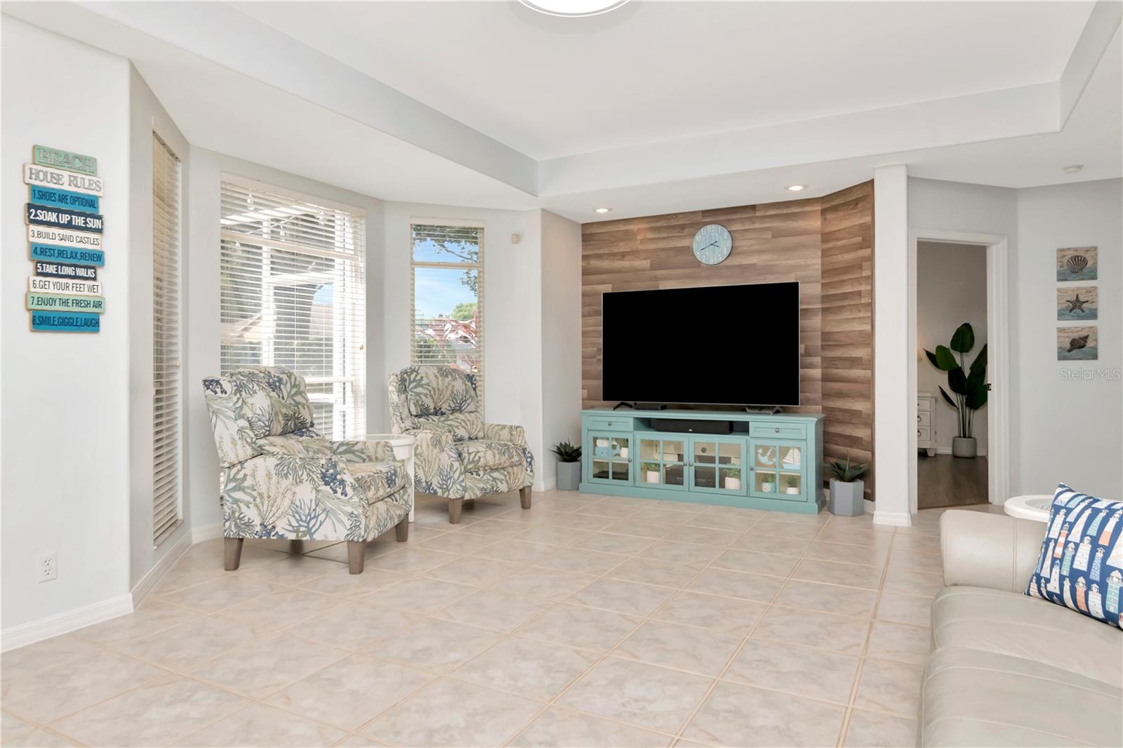 4063 LIGUSTRUM DR, PALM HARBOR, FL, 34685