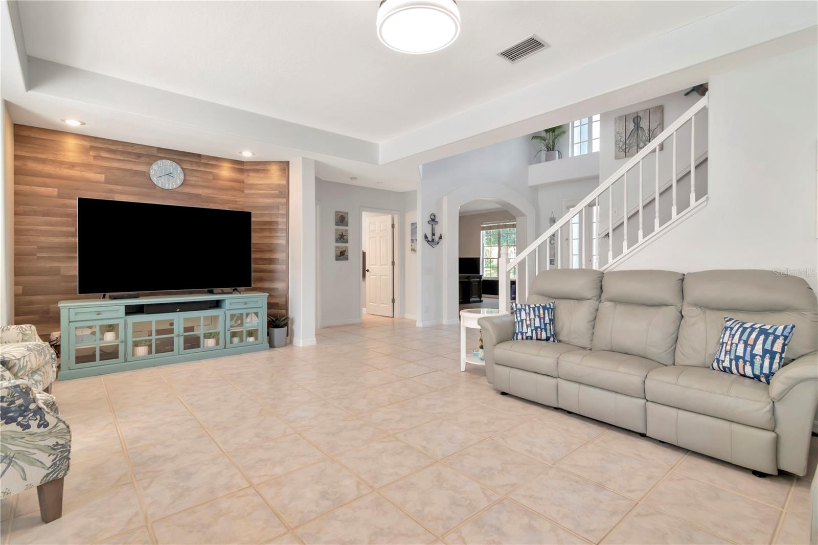 4063 LIGUSTRUM DR, PALM HARBOR, FL, 34685