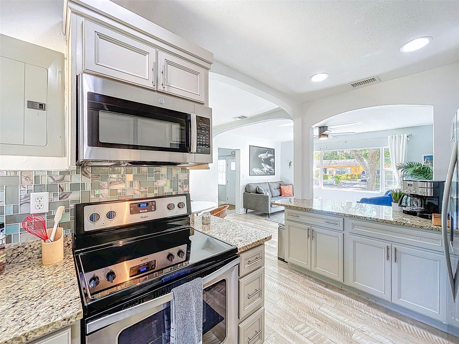 1600 PASADENA DR, DUNEDIN, FL, 34698