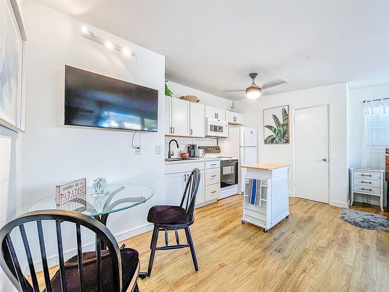 1600 PASADENA DR, DUNEDIN, FL, 34698