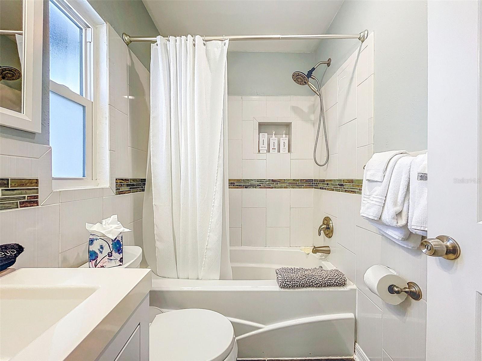 1600 PASADENA DR, DUNEDIN, FL, 34698