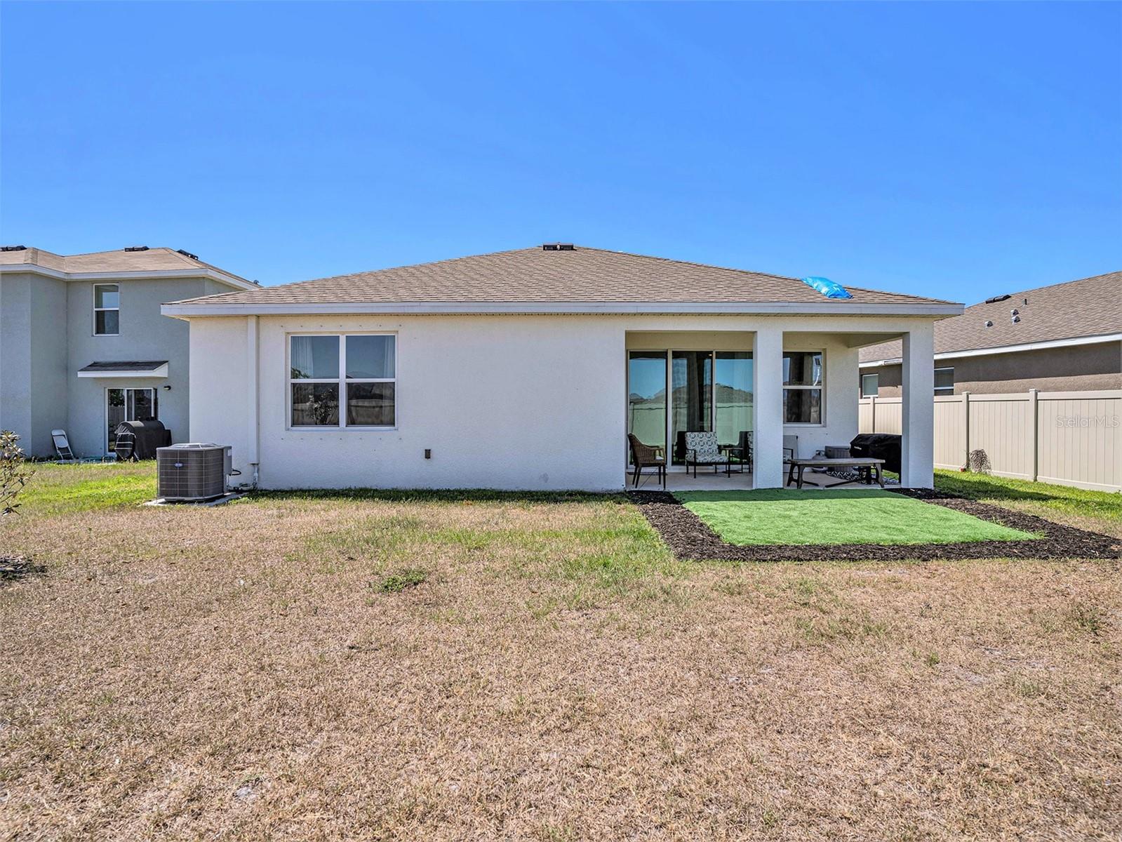 5464 FLINT HILLS DR, WIMAUMA, FL, 33598