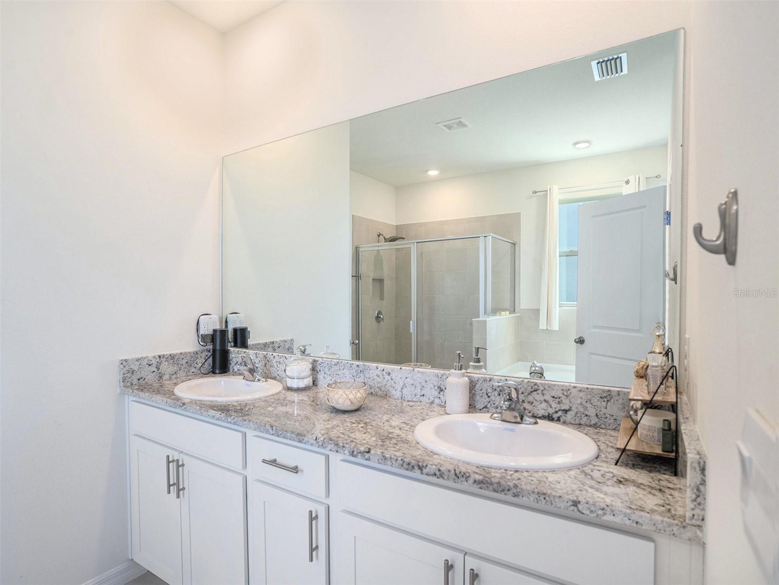 5464 FLINT HILLS DR, WIMAUMA, FL, 33598