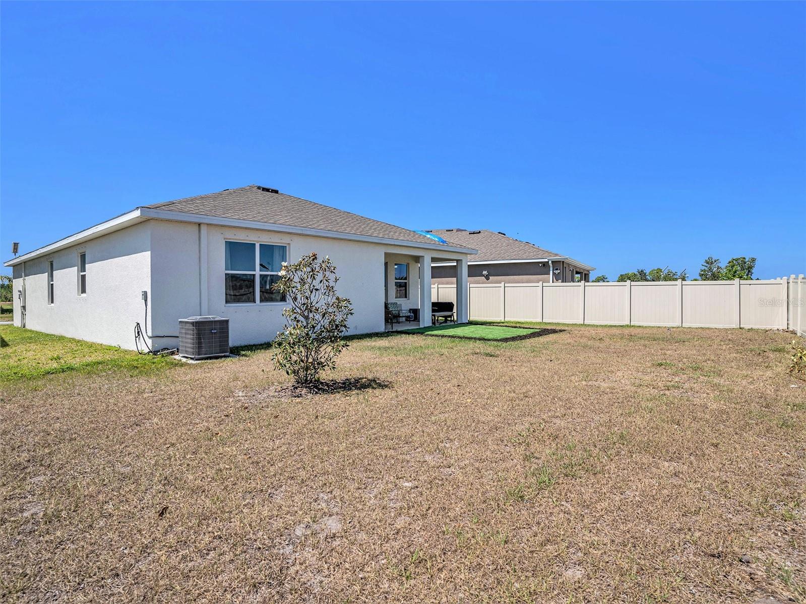 5464 FLINT HILLS DR, WIMAUMA, FL, 33598