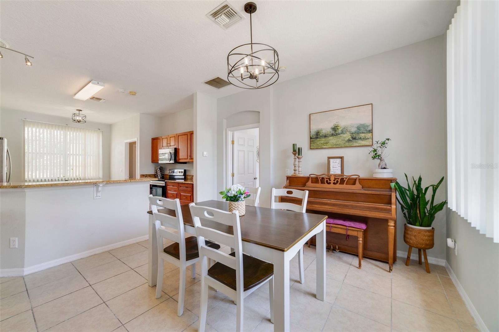 4544 POINT LOOK OUT RD, ORLANDO, FL, 32808