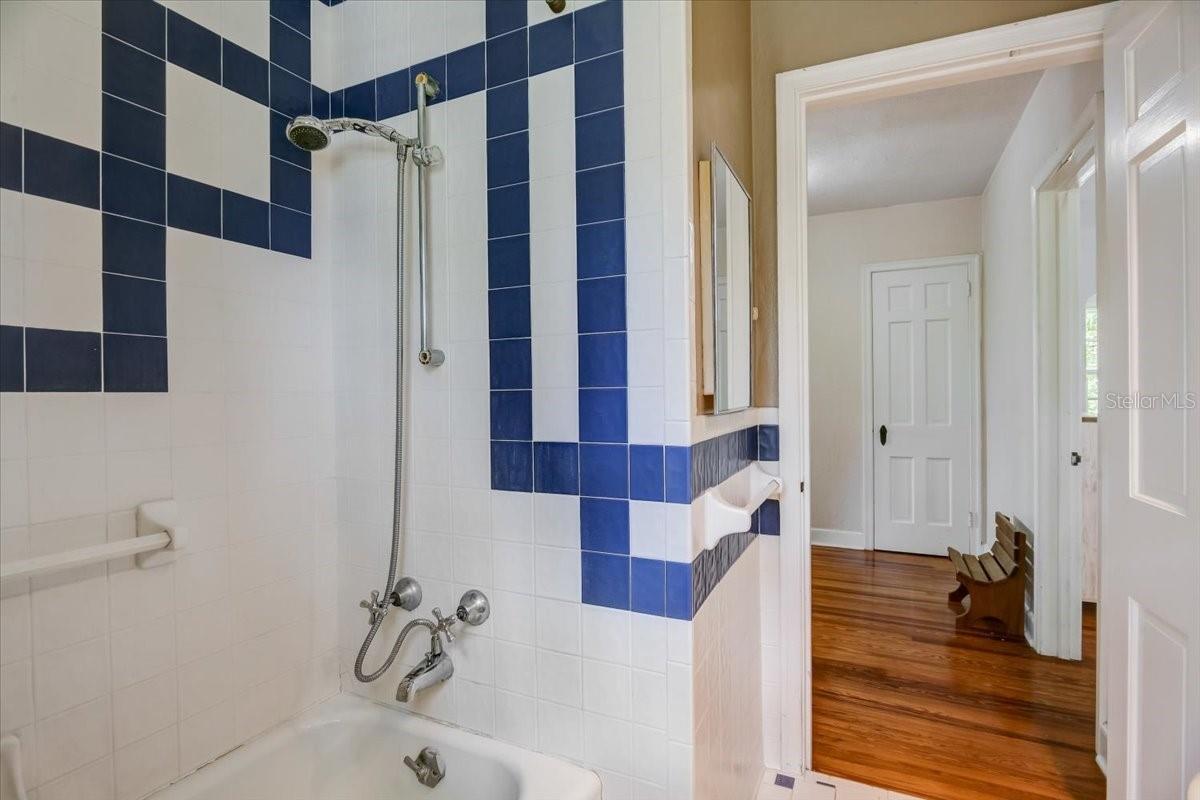 1000 PENNSYLVANIA AVE, LAKELAND, FL, 33803