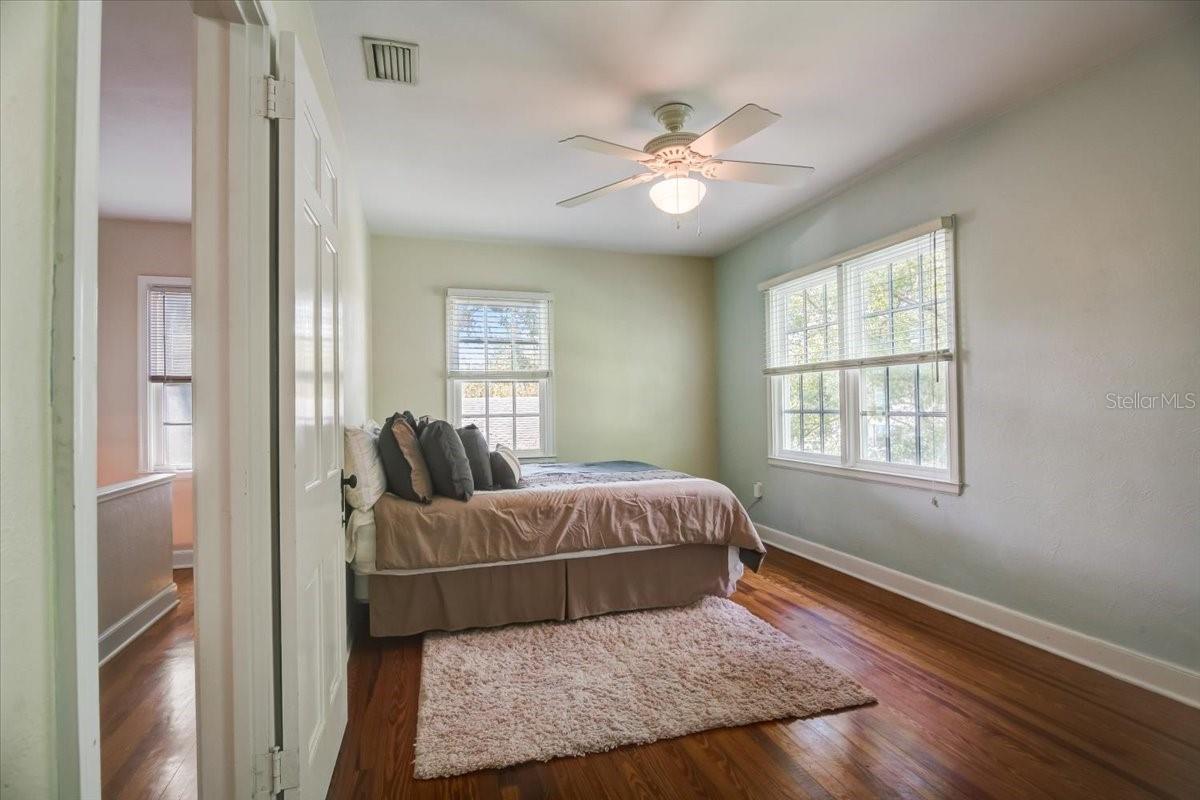 1000 PENNSYLVANIA AVE, LAKELAND, FL, 33803