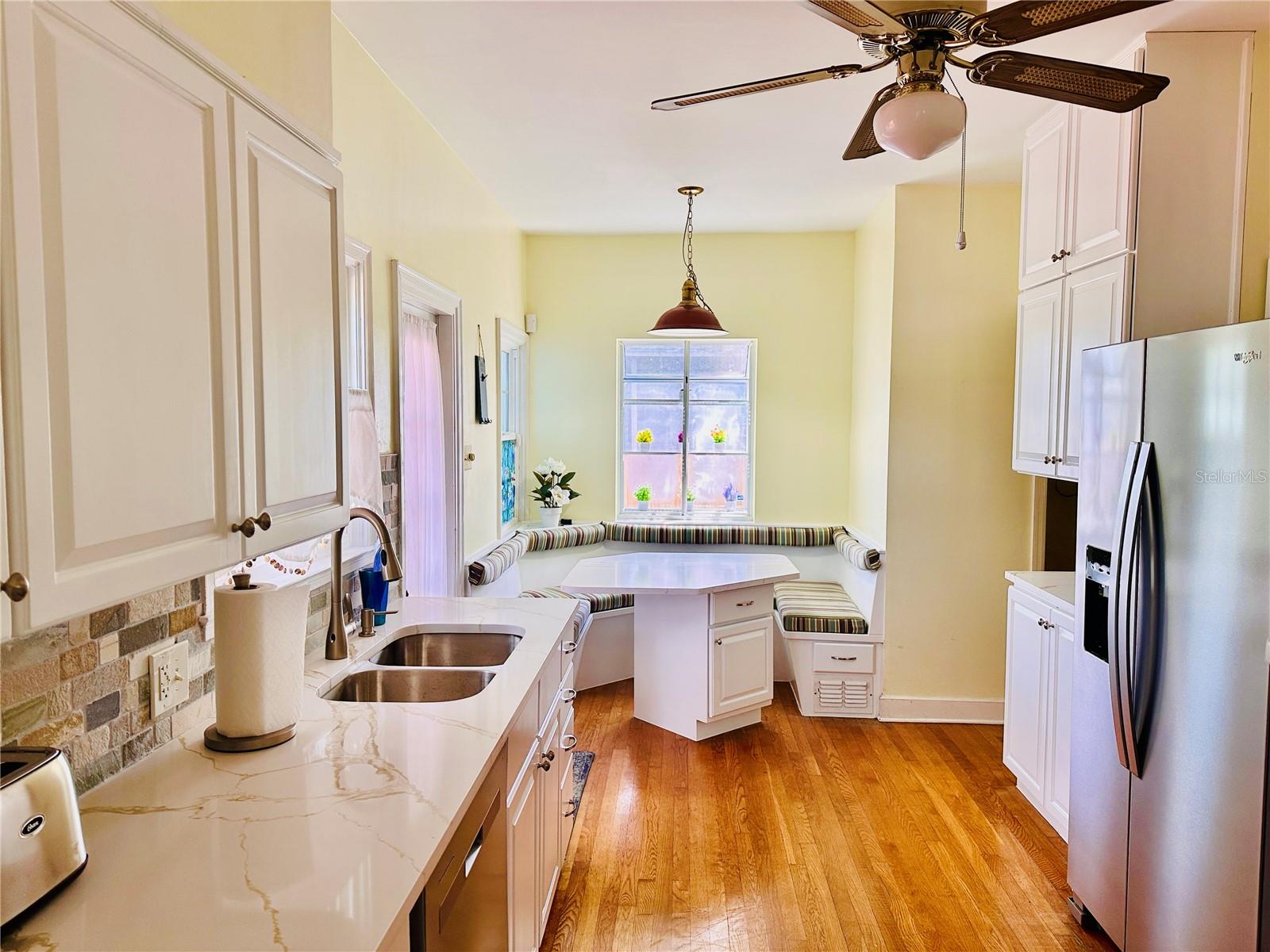 1000 PENNSYLVANIA AVE, LAKELAND, FL, 33803