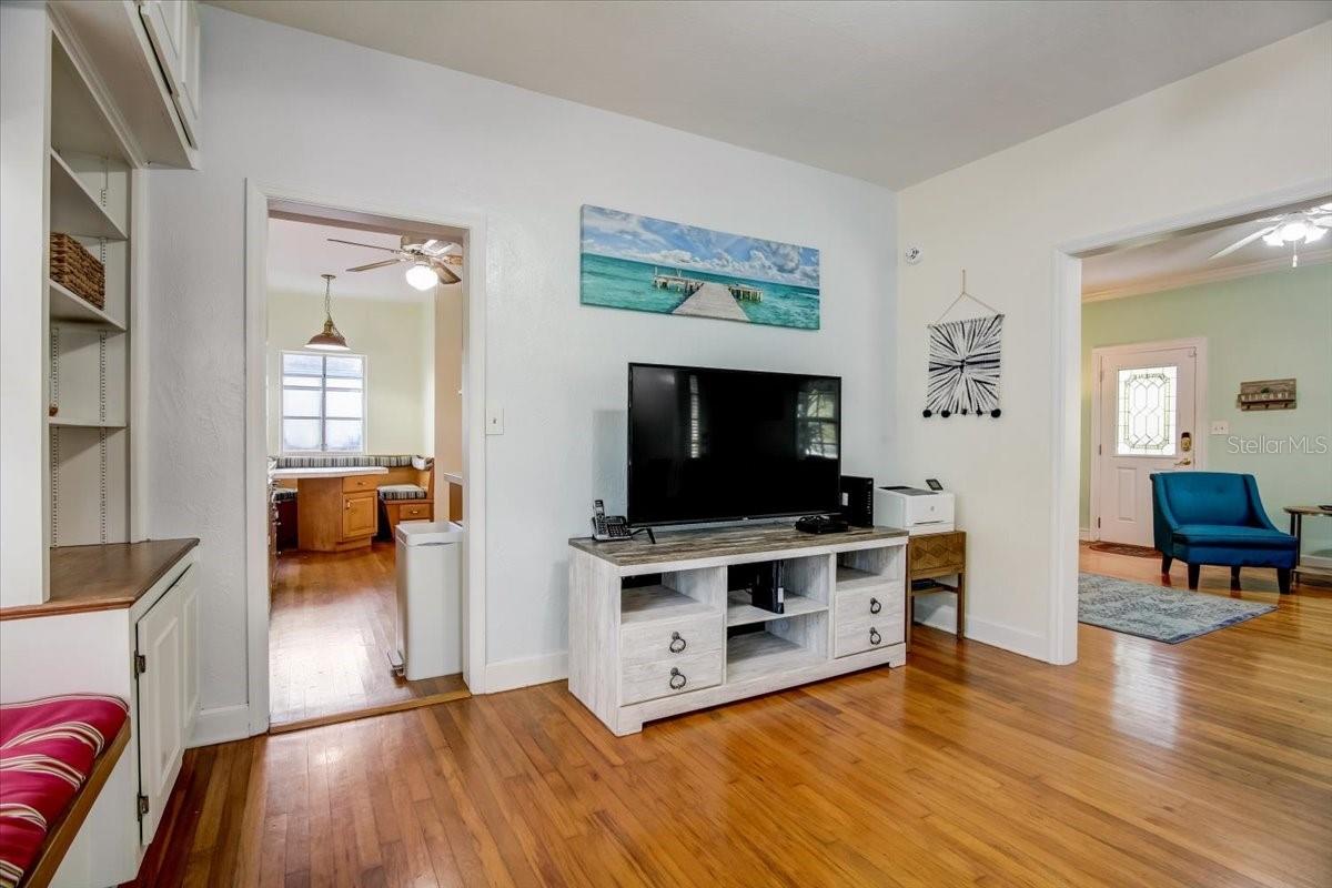 1000 PENNSYLVANIA AVE, LAKELAND, FL, 33803