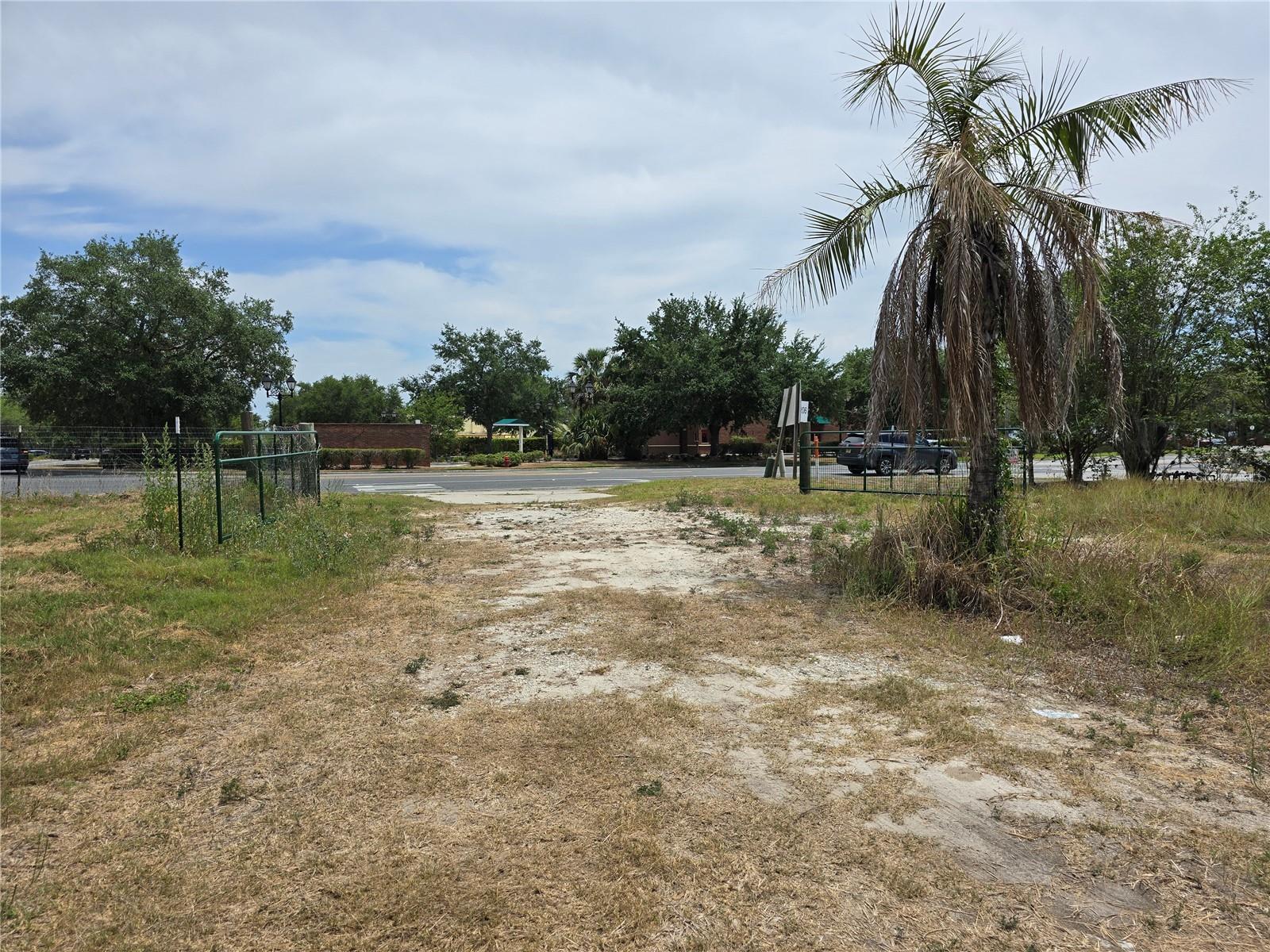 11828 COUNTY ROAD 105, OXFORD, FL, 34484