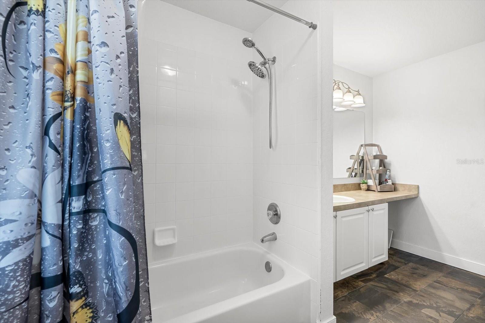 547 WINDSOR PL, DAVENPORT, FL, 33896