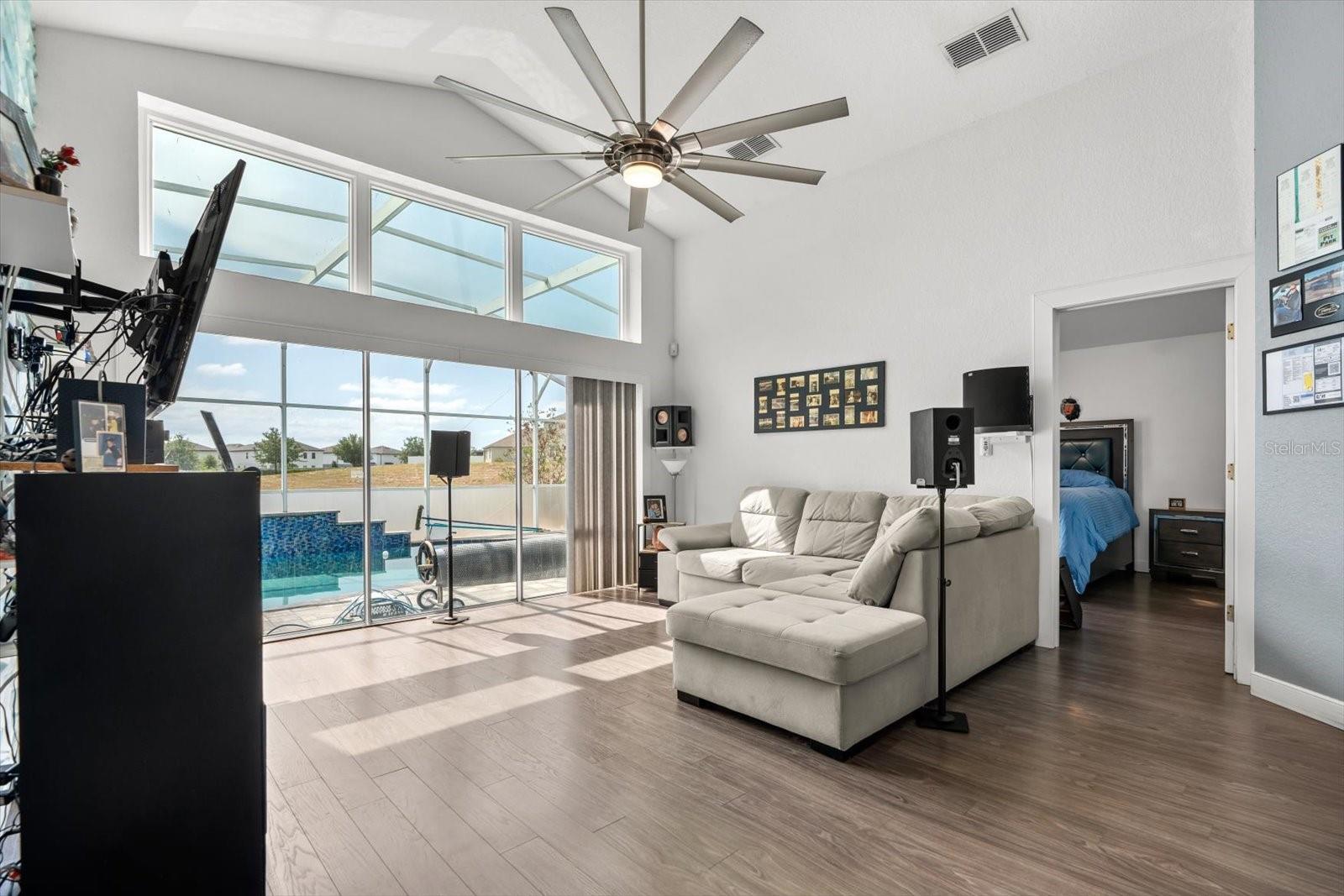 547 WINDSOR PL, DAVENPORT, FL, 33896