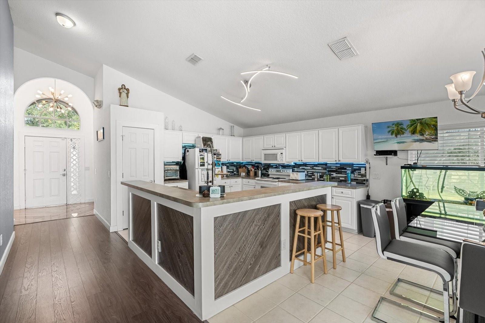 547 WINDSOR PL, DAVENPORT, FL, 33896