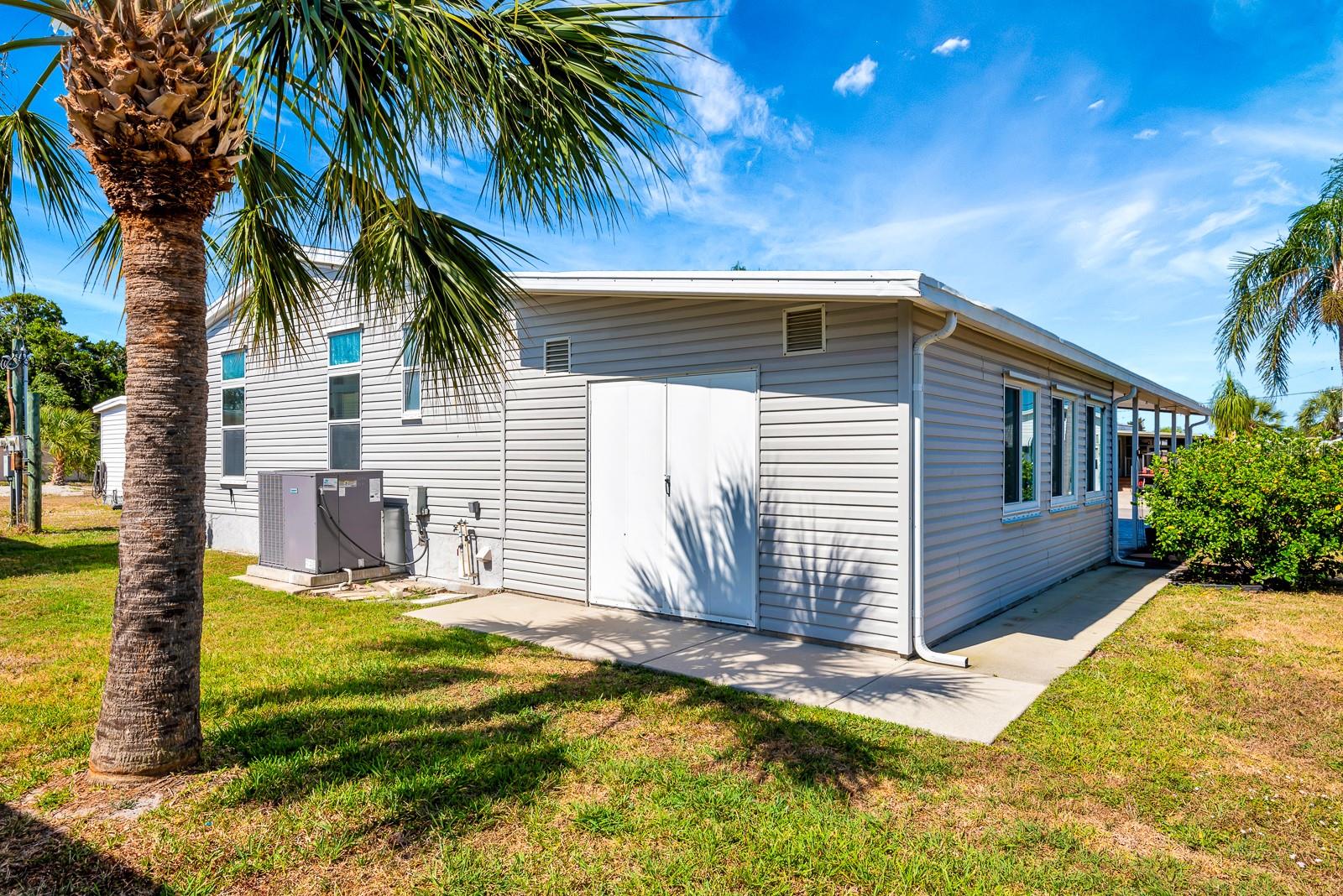 5205 4TH B ST E, BRADENTON, FL, 34203