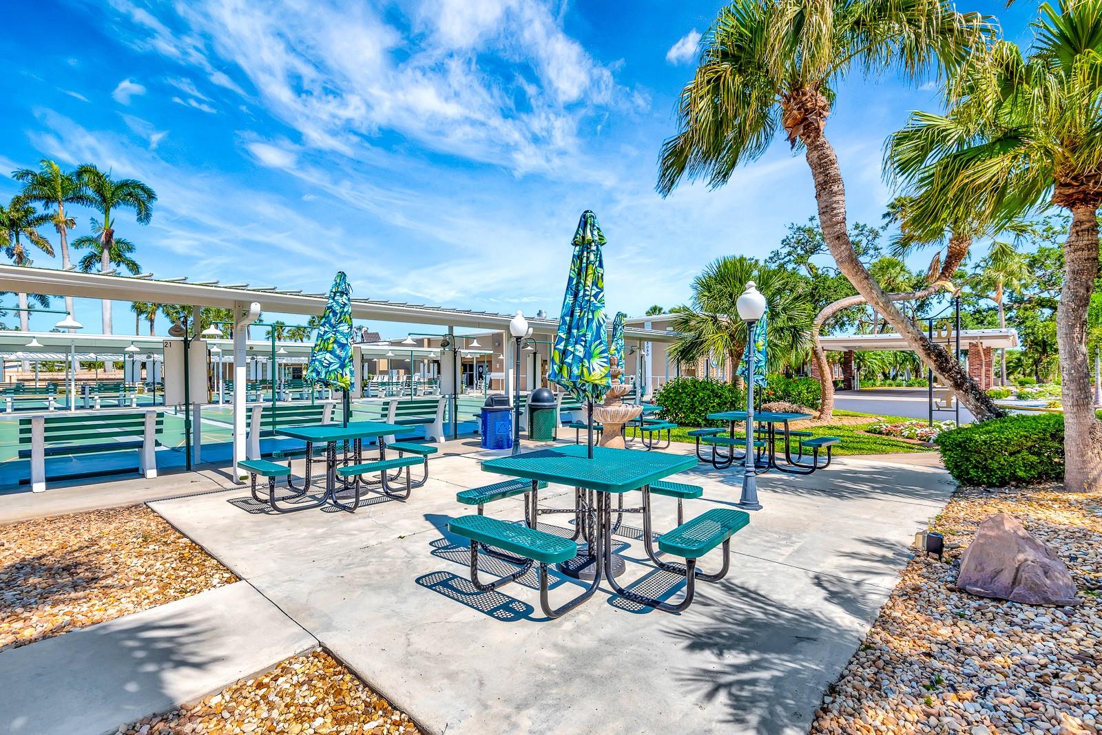5205 4TH B ST E, BRADENTON, FL, 34203