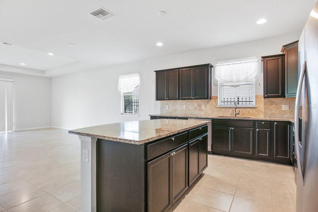 9309 TRADEWATER OAKS CT, RIVERVIEW, FL, 33578