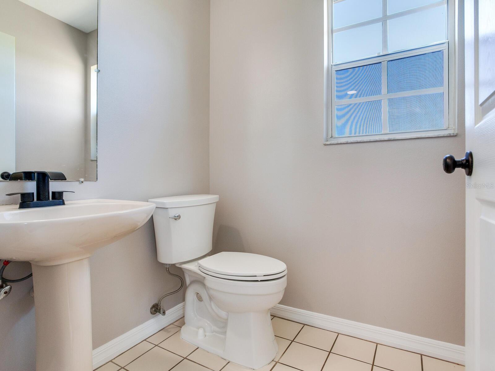 3434 E KEYSVILLE RD, LITHIA, FL, 33547