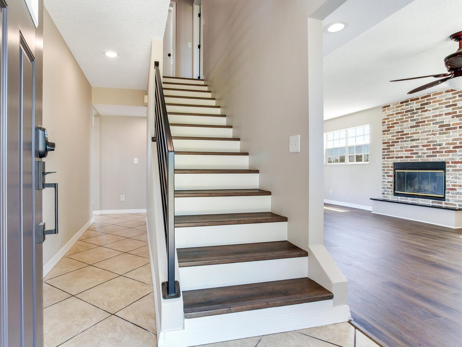 3434 E KEYSVILLE RD, LITHIA, FL, 33547