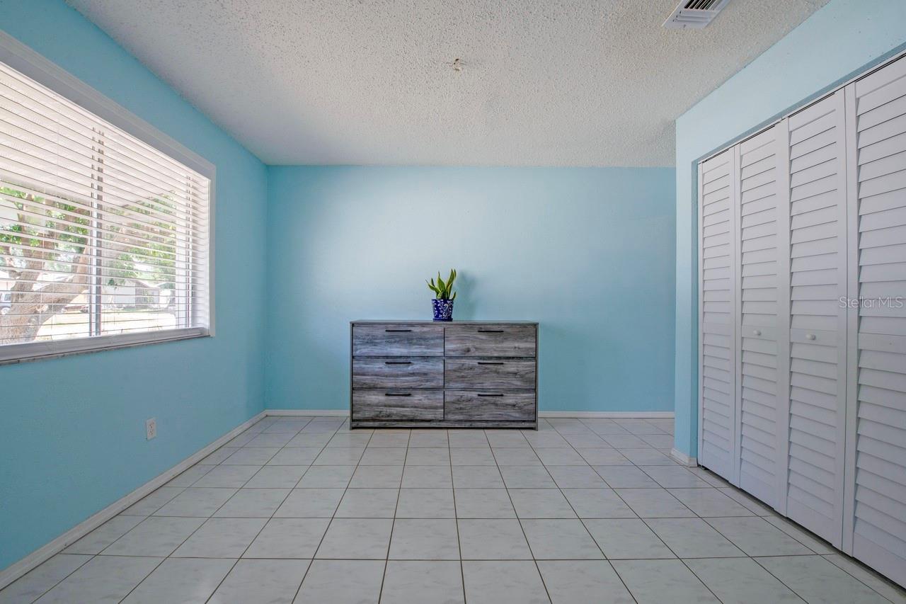 9118 108TH AVE, SEMINOLE, FL, 33777