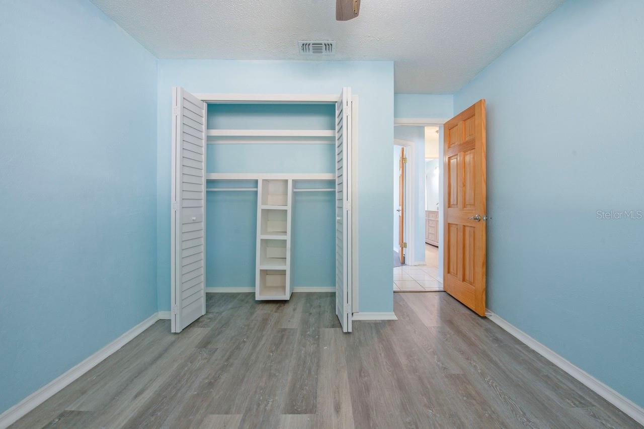 9118 108TH AVE, SEMINOLE, FL, 33777