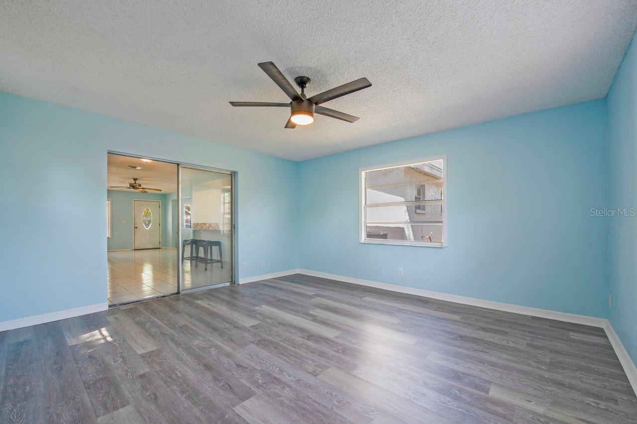 9118 108TH AVE, SEMINOLE, FL, 33777