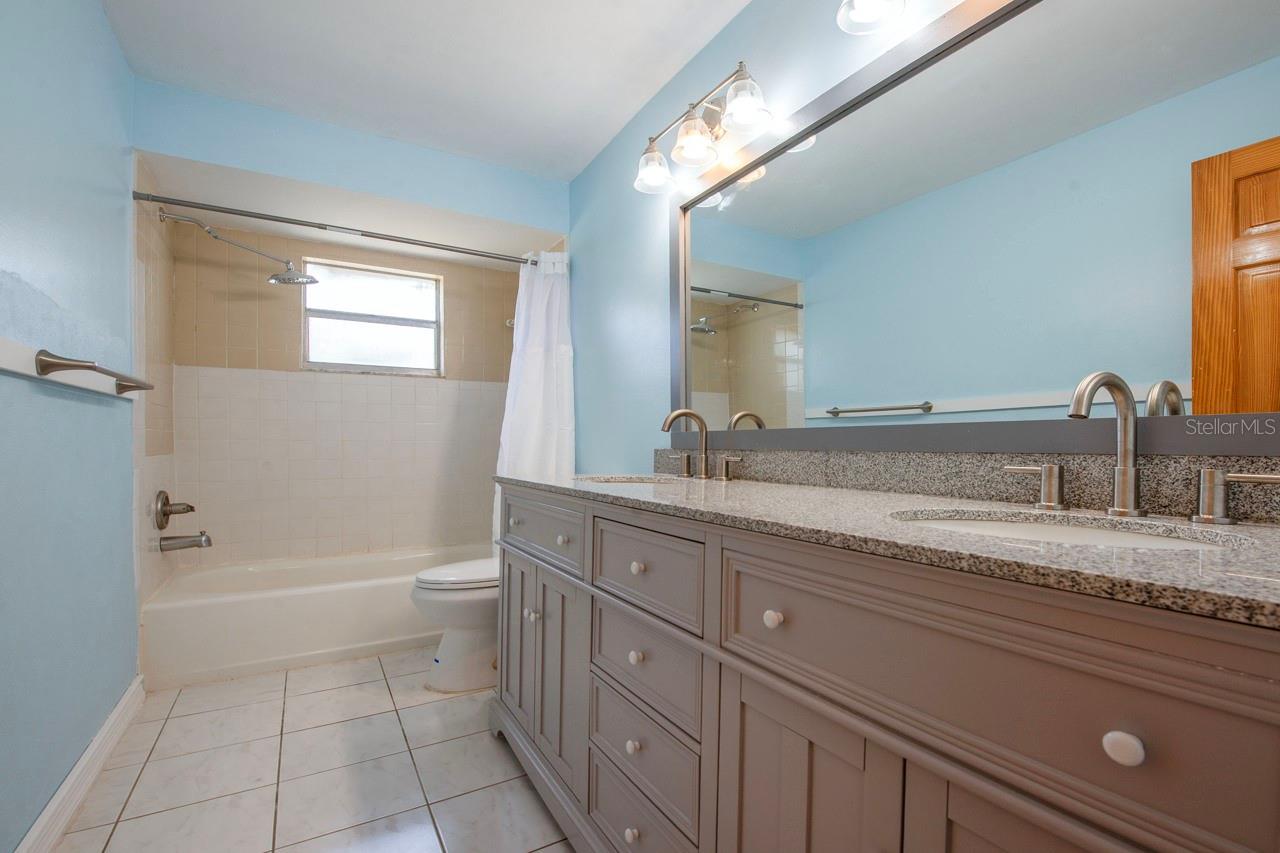 9118 108TH AVE, SEMINOLE, FL, 33777