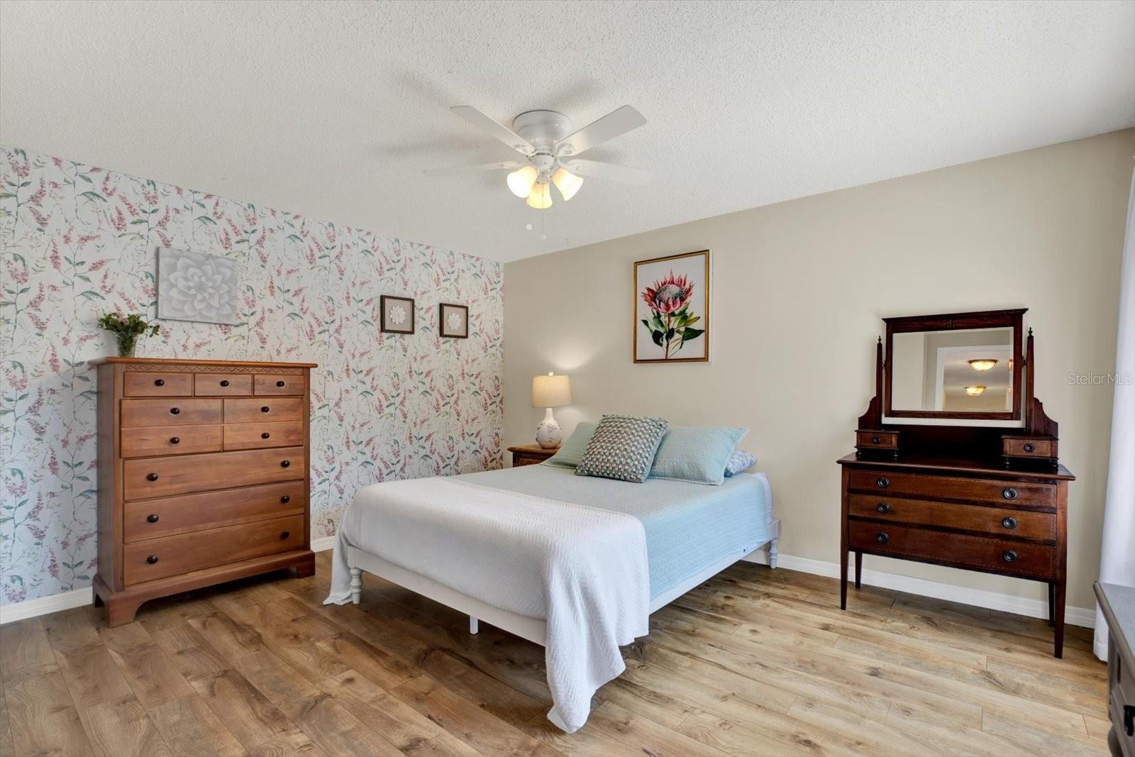 5137 SPRINGWOOD DR, TAMPA, FL, 33624