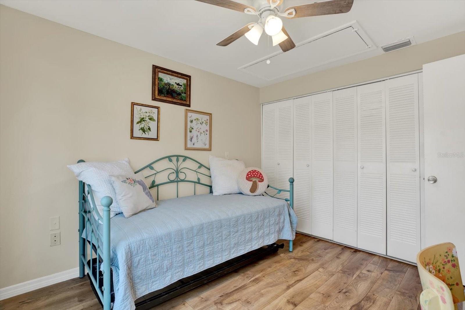 5137 SPRINGWOOD DR, TAMPA, FL, 33624