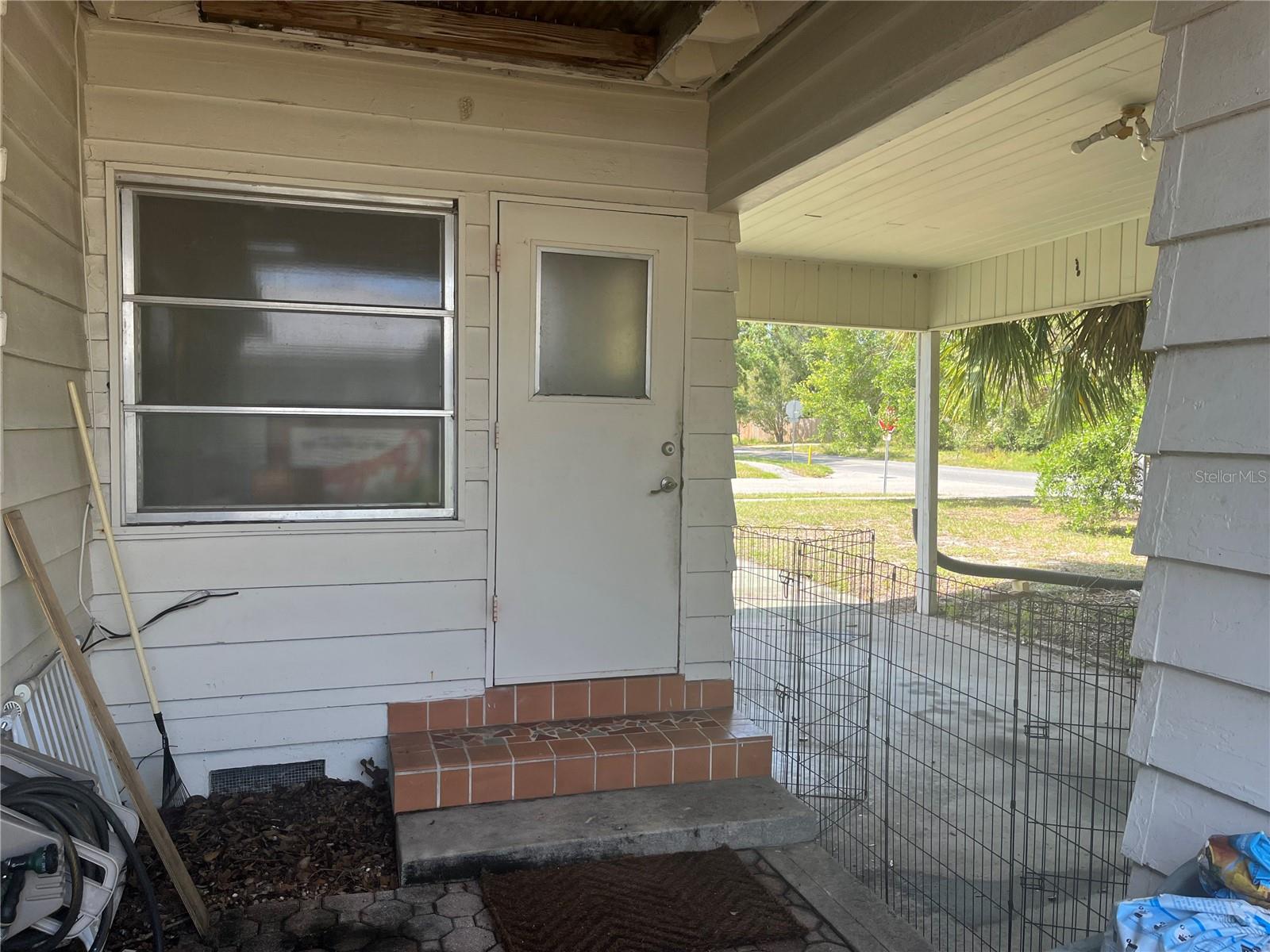 2415 PELICAN DR, SARASOTA, FL, 34237