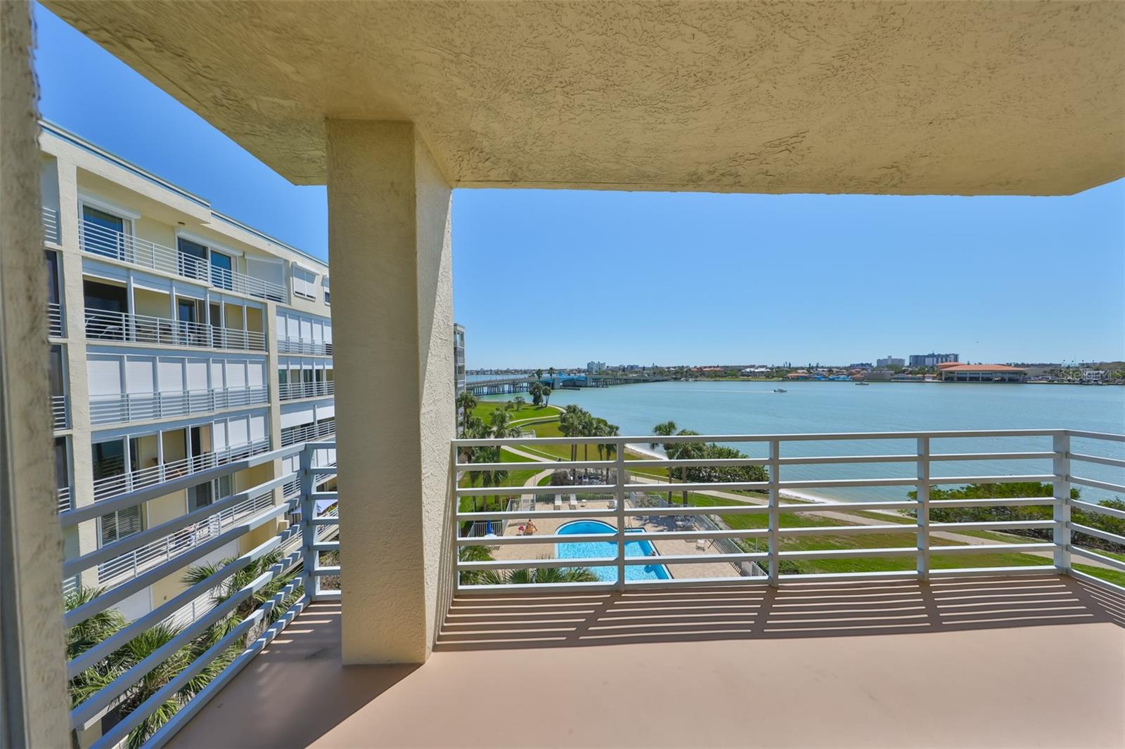 7882 SAILBOAT KEY BLVD S #401, SOUTH PASADENA, FL, 33707