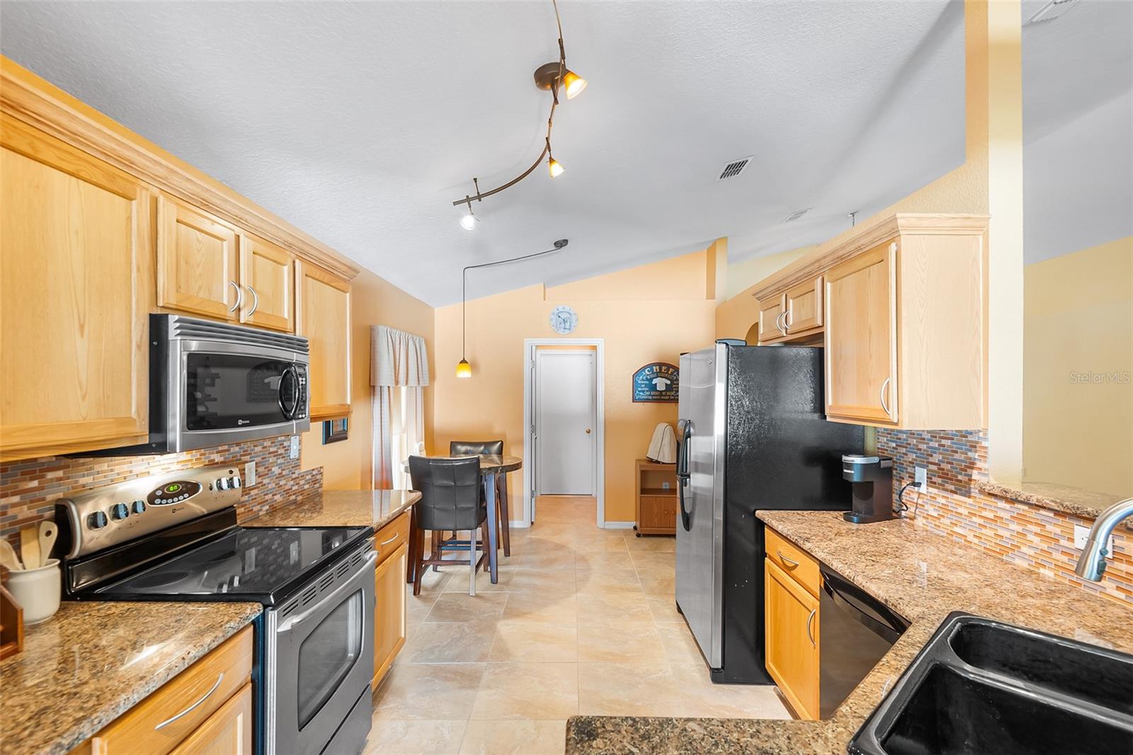 1216 MYOPIA HUNT CLUB DR, AUBURNDALE, FL, 33823