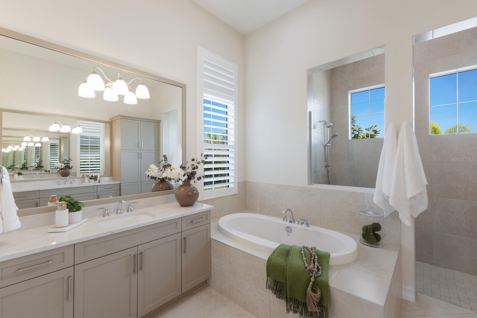 508 BLUE SHELL LOOP, SARASOTA, FL, 34240