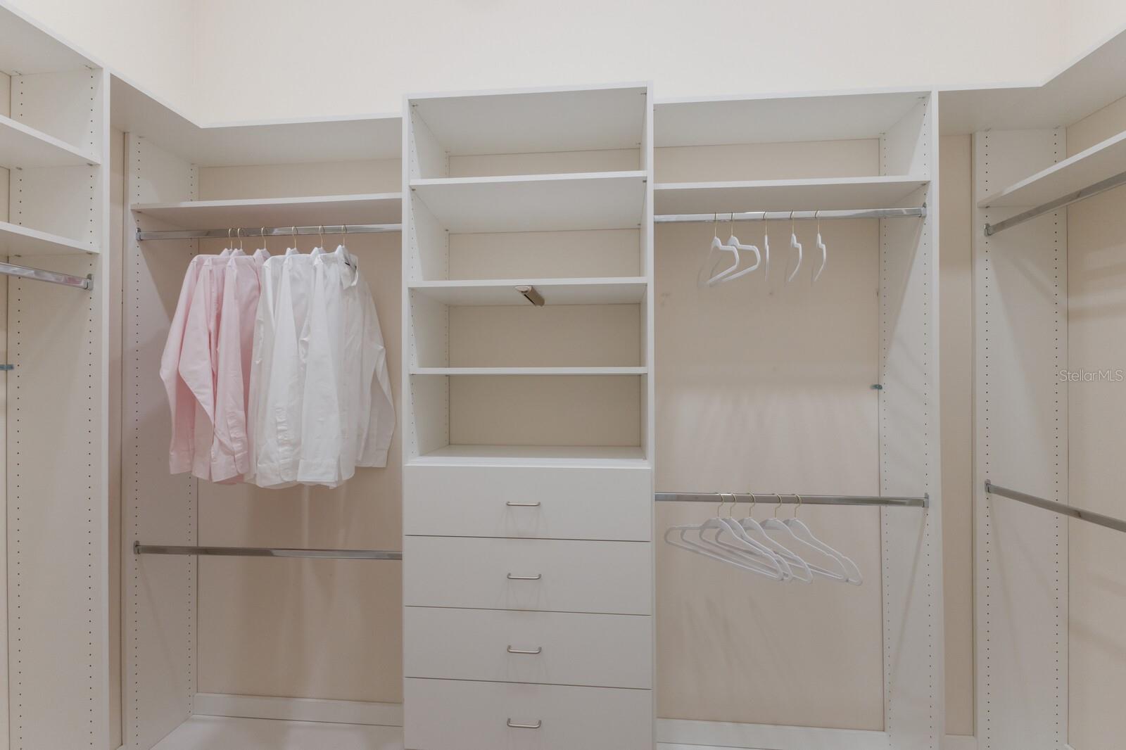 508 BLUE SHELL LOOP, SARASOTA, FL, 34240