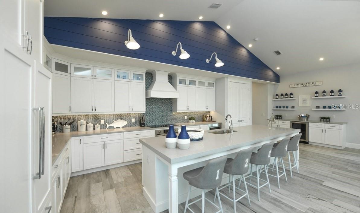 A4650724 Property Photo