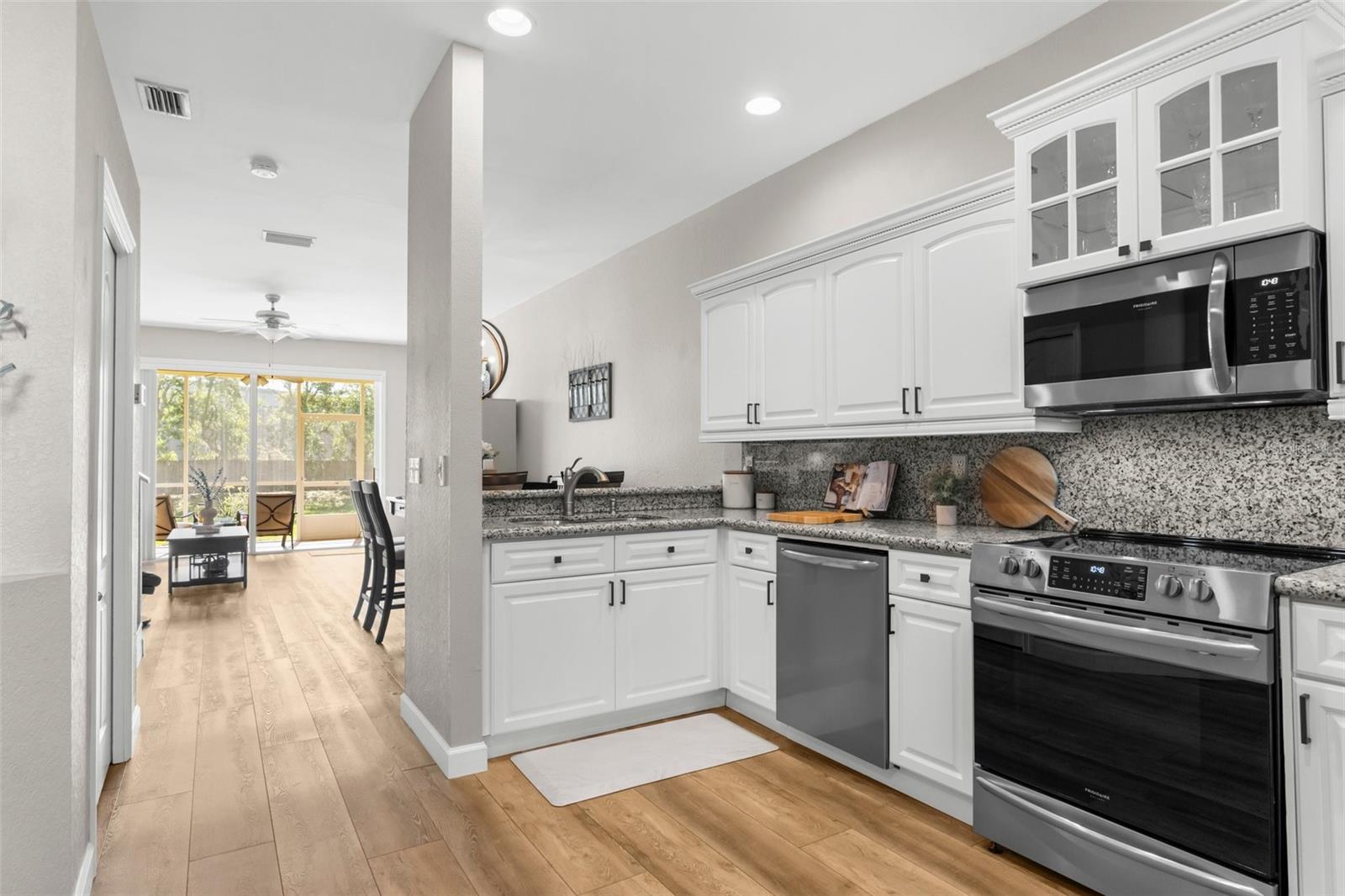 1050 STARKEY RD #2205, LARGO, FL, 33771