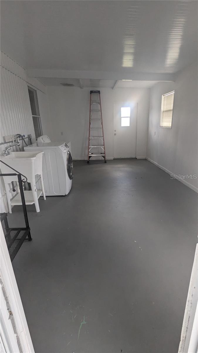 39518 STERLING DR, ZEPHYRHILLS, FL, 33542