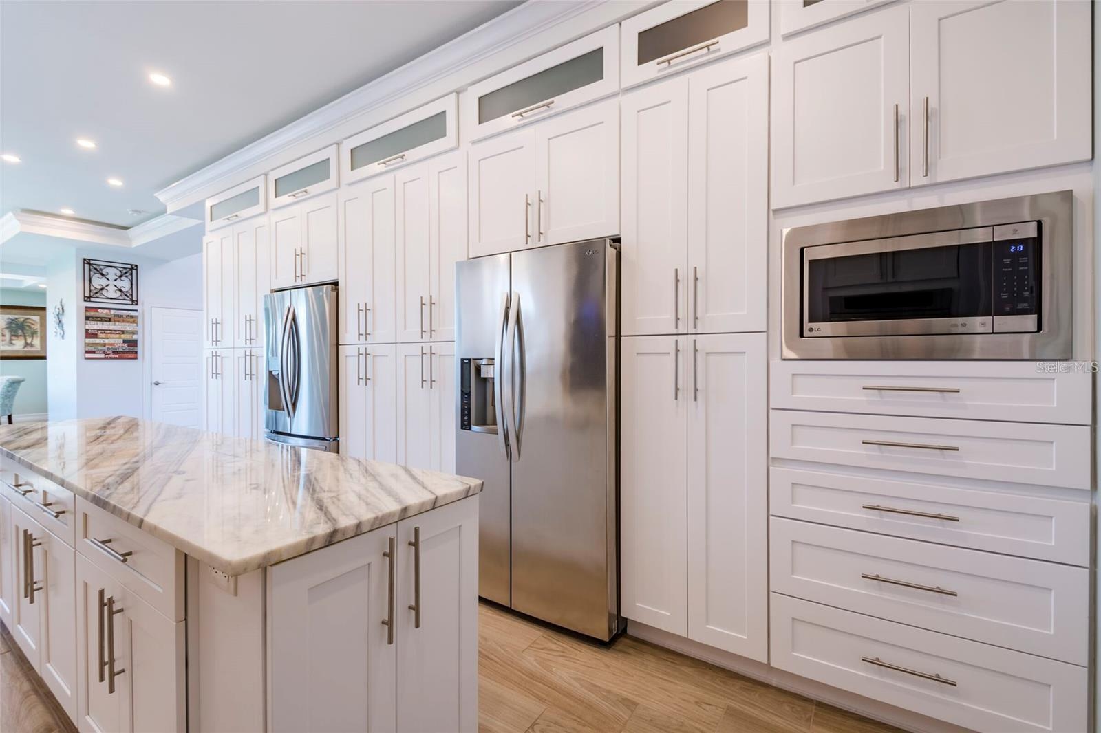 654 JUNGLE QUEEN WAY, LONGBOAT KEY, FL, 34228